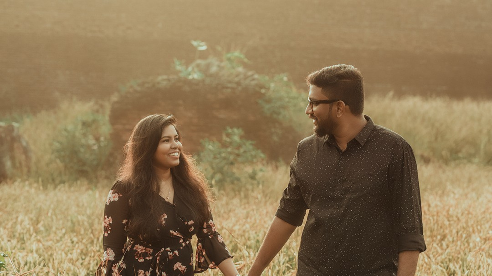 Candid & Traditional
